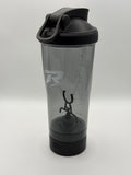 Elektrischer RobinFit Shaker mit 600 ml Fassungsvermögen, ideal zum Mischen von Protein- und Fitnessgetränken.